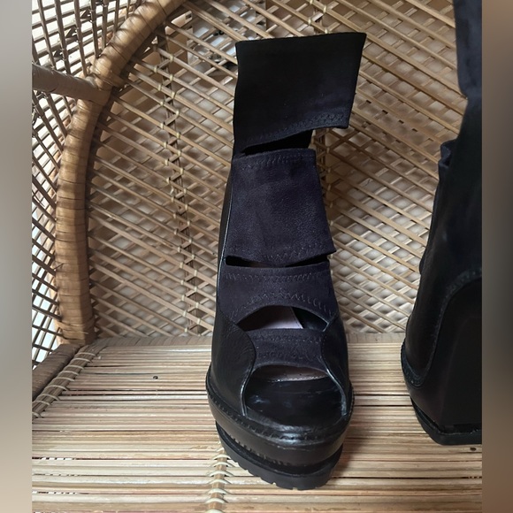 Herve Leger Oribel Heels - Picture 5 of 15